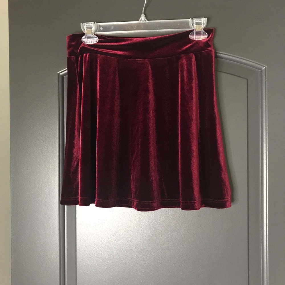 NWOT Urban Outfitters velvet skater skirt